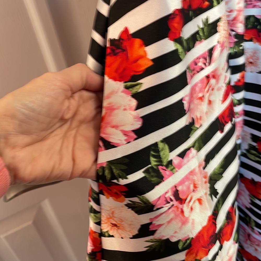 SLNY FIT AND FLARE MIDI SLEEVELESS JEWEL NECK DRESS BLACK PINK FLORAL STRIPES 16 - Picture 11 of 14